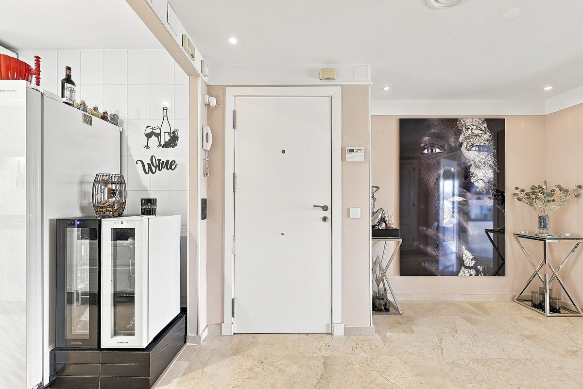 Appartement te koop in Benalmadena Costa | 3 slaapkamers H5479912