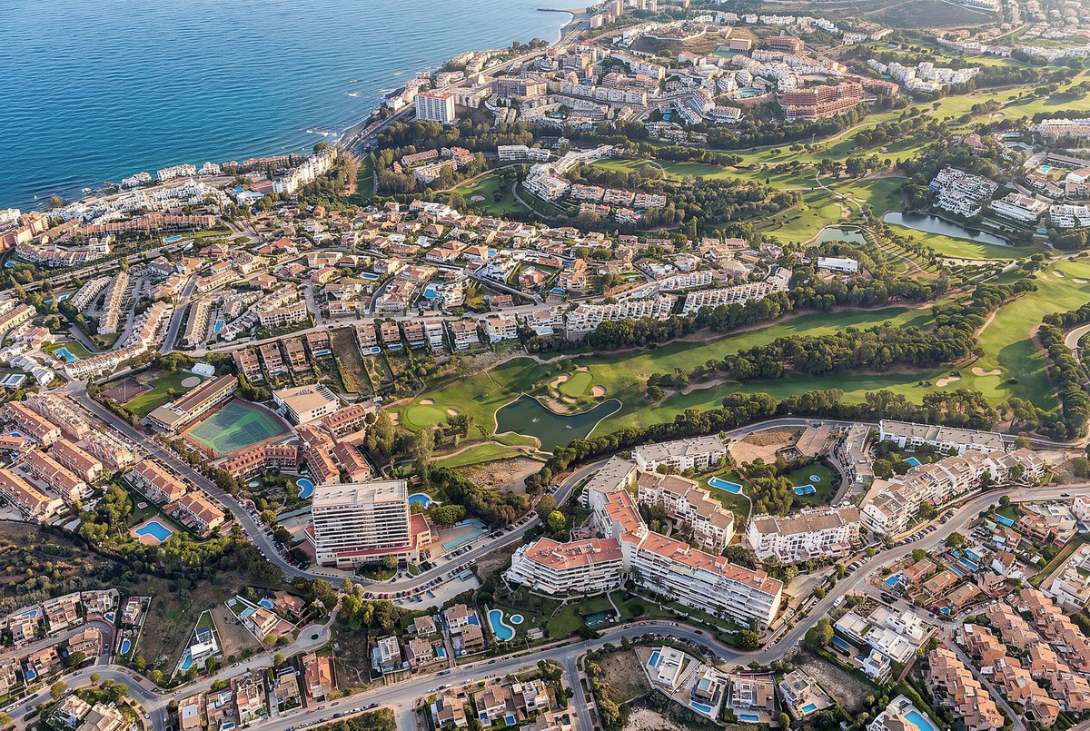 Appartement te koop in Benalmadena Costa | 3 slaapkamers H5479912