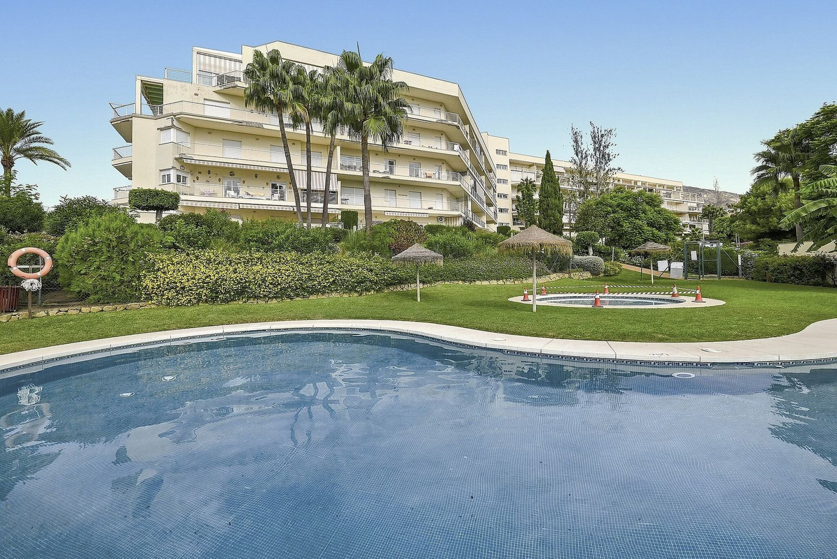 Appartement te koop in Benalmadena Costa | 3 slaapkamers H5479912