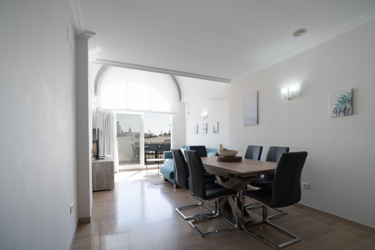 Appartement te koop in Benalmadena Costa | 3 slaapkamers H5480599