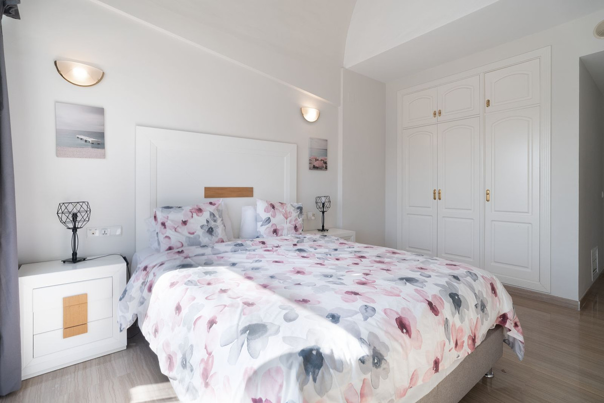 Appartement te koop in Benalmadena Costa | 3 slaapkamers H5480599