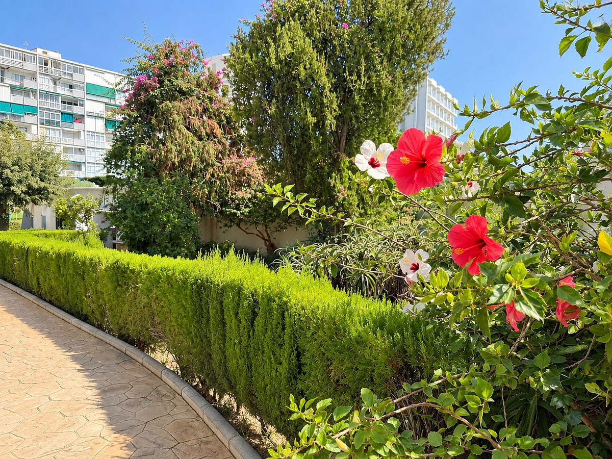Appartement te koop in Benalmadena Costa | 2 slaapkamers H5481436