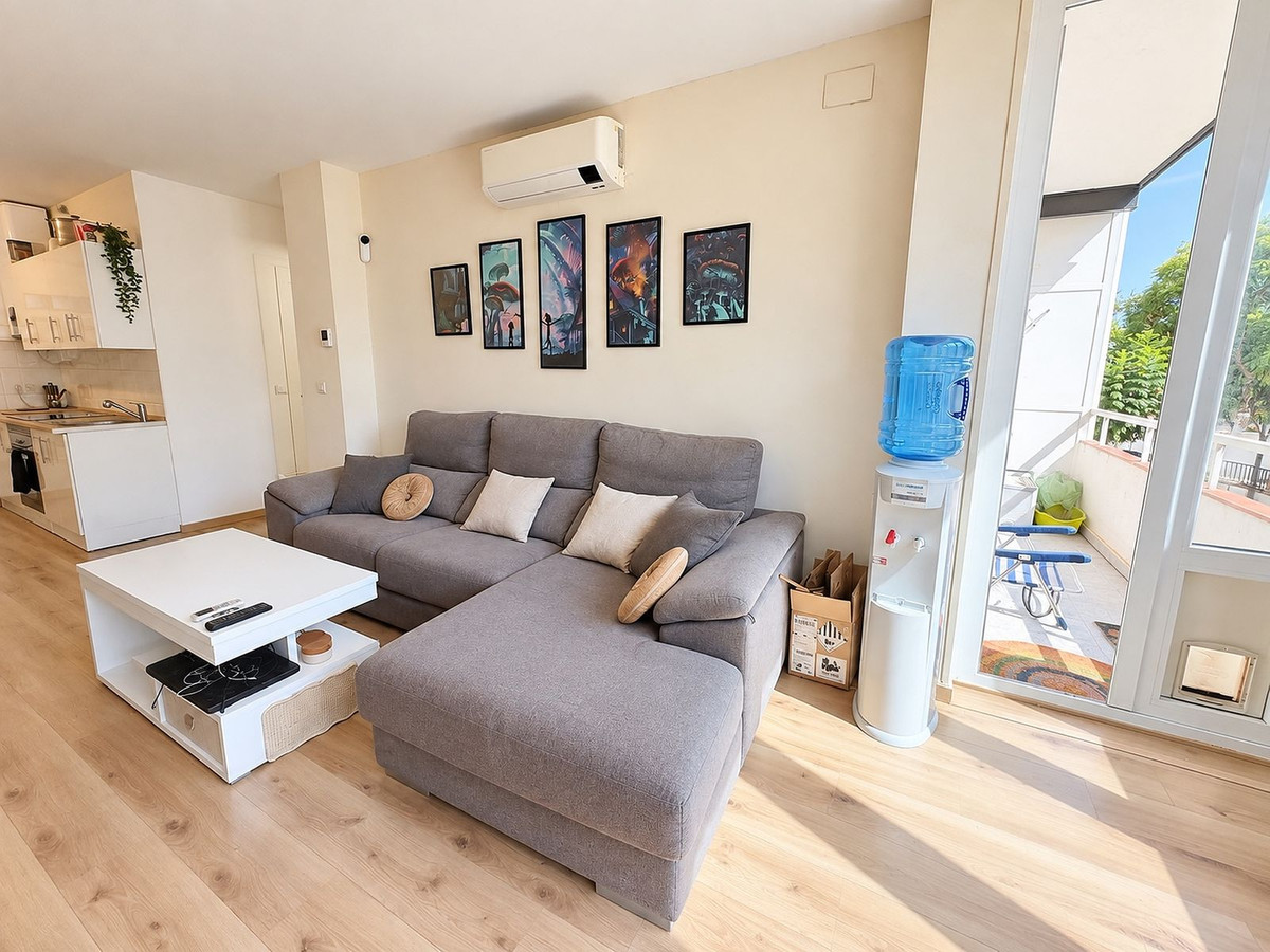 Appartement te koop in Benalmadena Costa | 2 slaapkamers H5481436