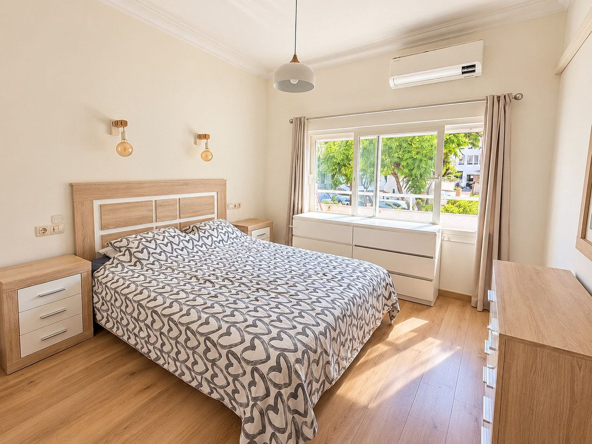 Appartement te koop in Benalmadena Costa | 2 slaapkamers H5481436