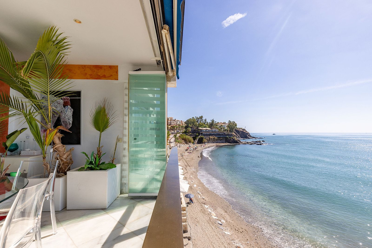 Appartement te koop in Benalmadena Costa | 2 slaapkamers H5484475