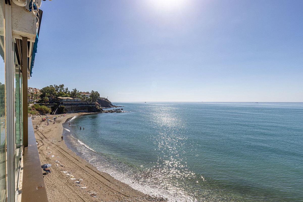 Appartement te koop in Benalmadena Costa | 2 slaapkamers H5484475