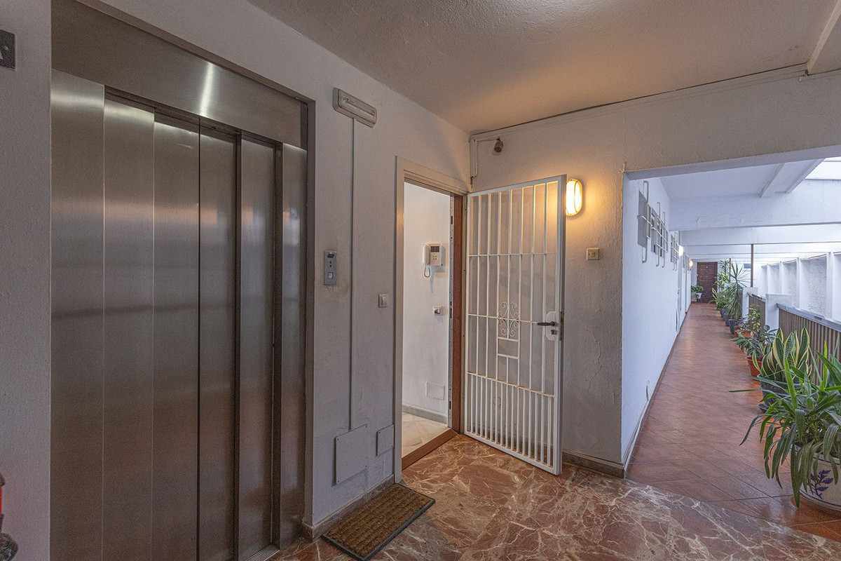 Appartement te koop in Benalmadena Costa | 2 slaapkamers H5484475