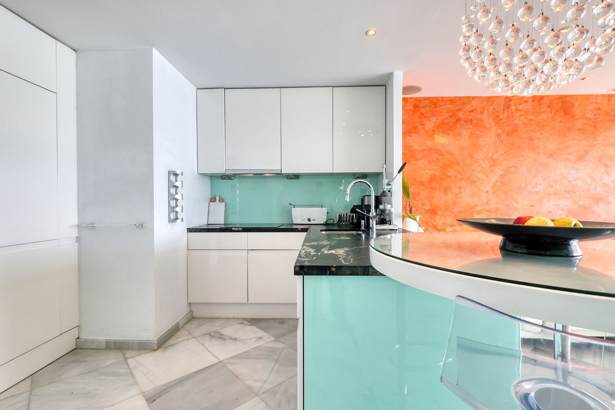 Appartement te koop in Benalmadena Costa | 2 slaapkamers H5484475