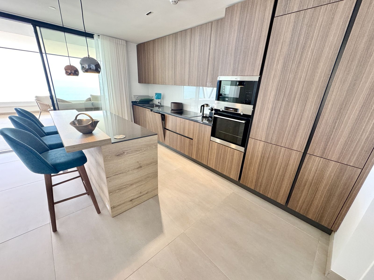 Appartement te koop in Benalmadena Costa | 2 slaapkamers H5516965