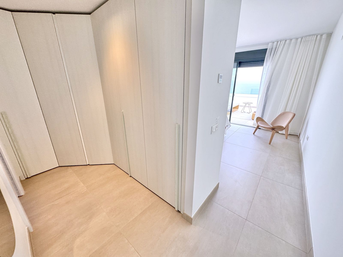 Appartement te koop in Benalmadena Costa | 2 slaapkamers H5516965