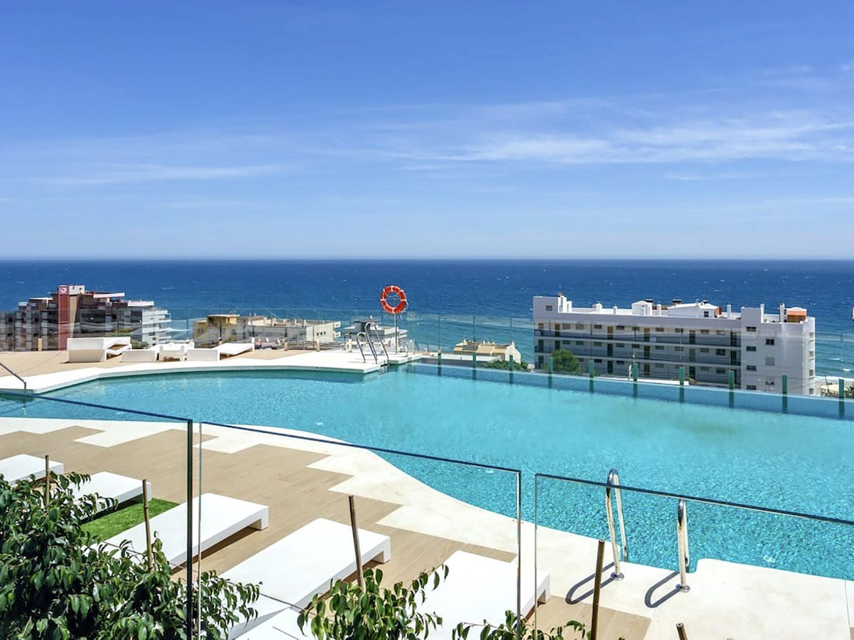 Appartement te koop in Benalmadena Costa | 2 slaapkamers H5516965