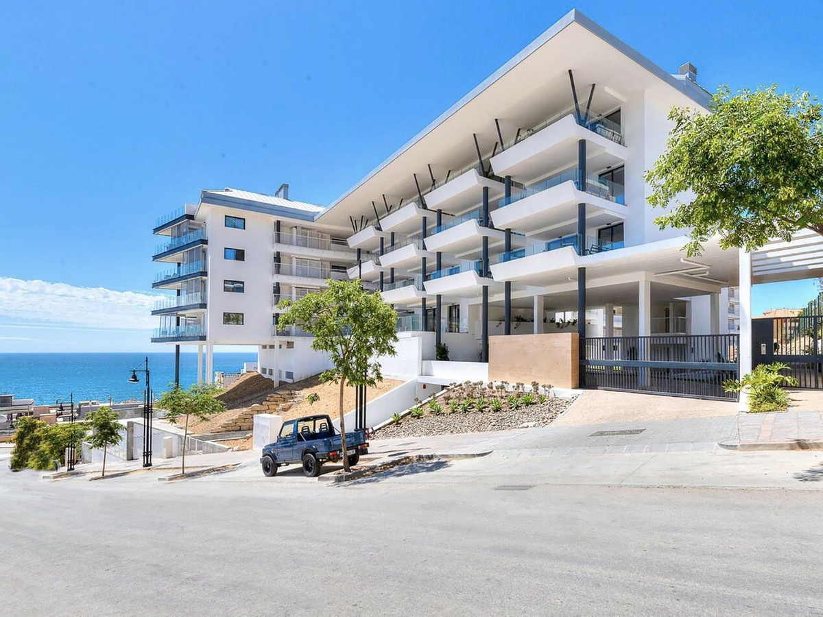 Appartement te koop in Benalmadena Costa | 2 slaapkamers H5516965