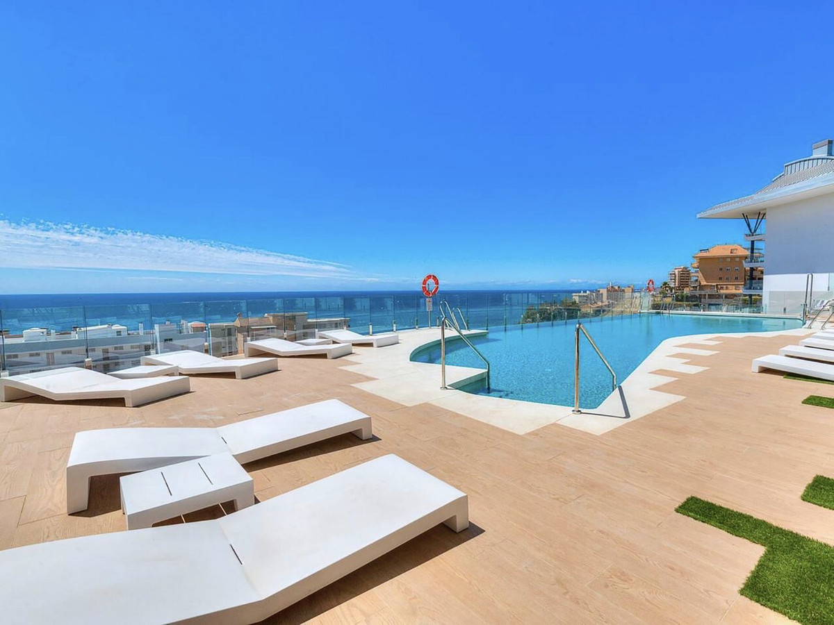 Appartement te koop in Benalmadena Costa | 2 slaapkamers H5516965