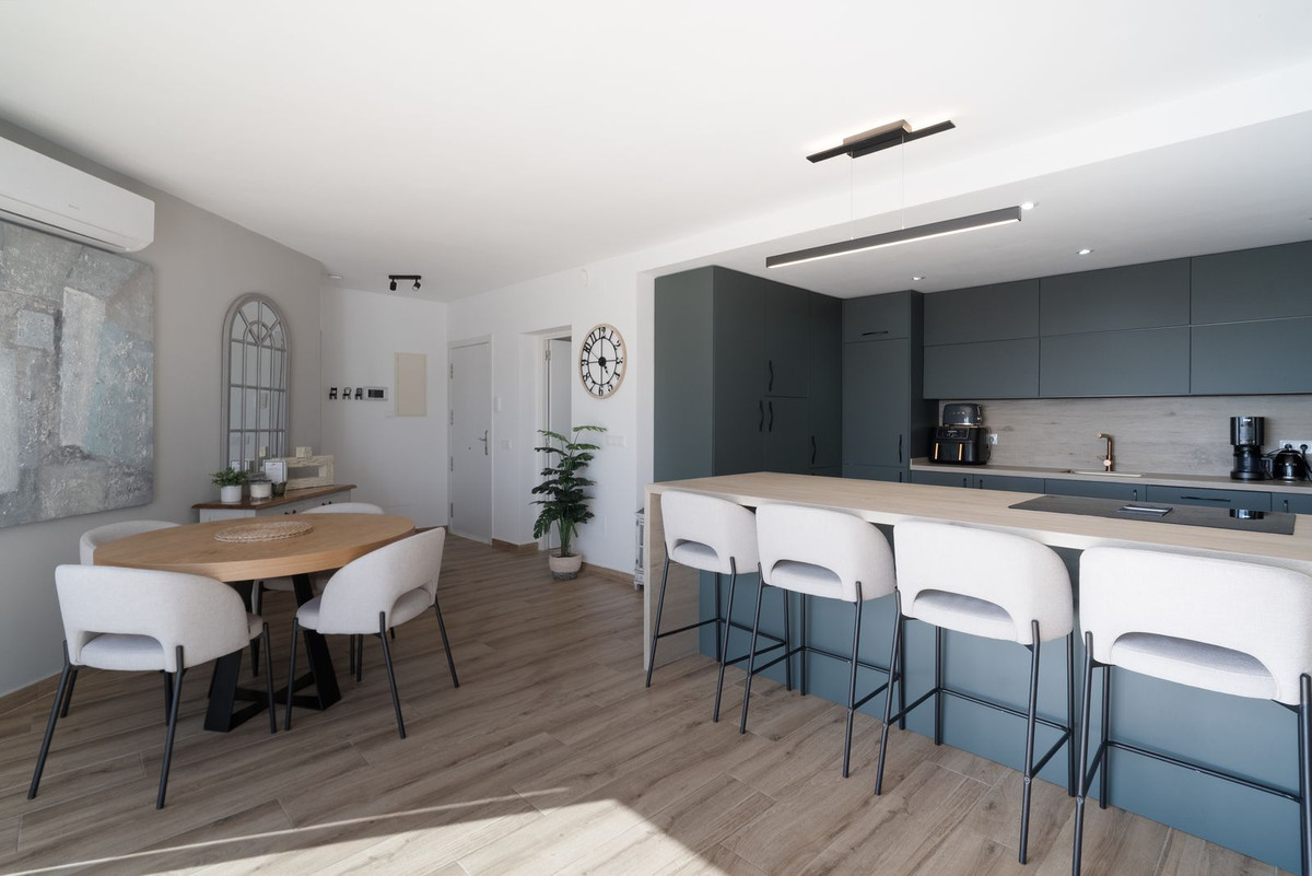 Appartement te koop in Benalmadena Costa | 5 slaapkamers H5526418