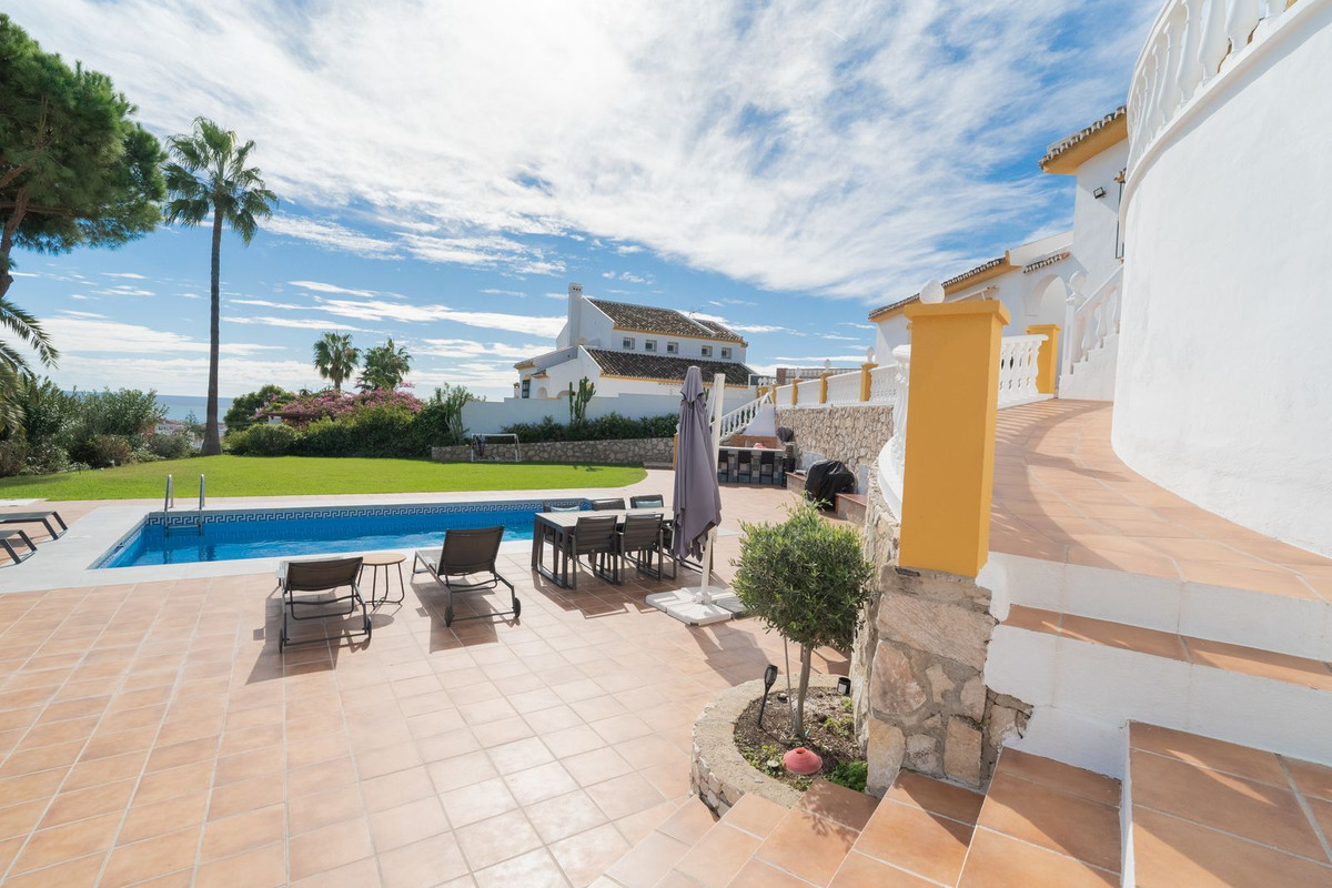 Appartement te koop in Benalmadena Costa | 5 slaapkamers H5526418