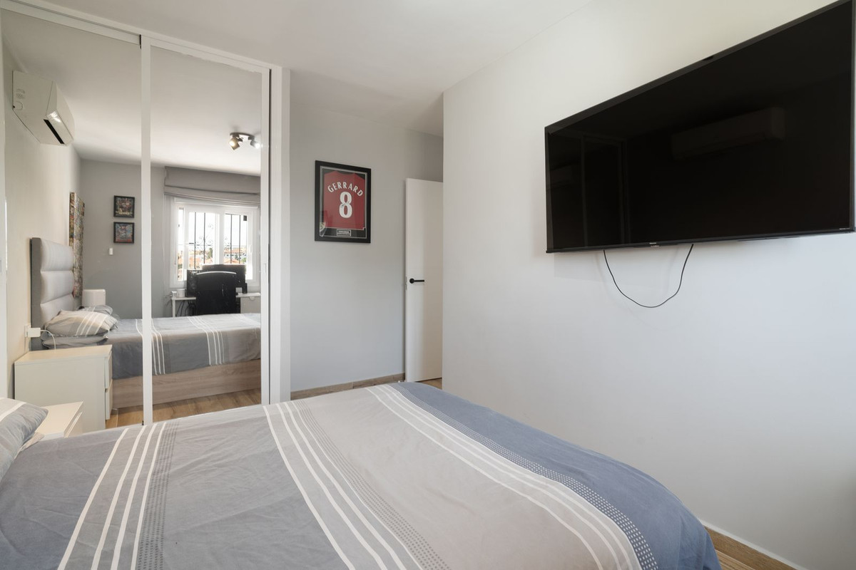 Appartement te koop in Benalmadena Costa | 5 slaapkamers H5526418