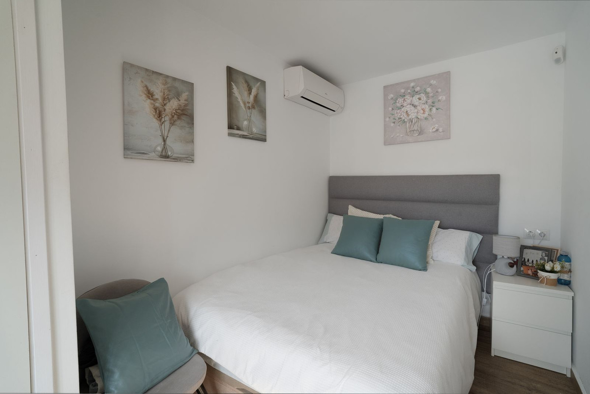 Appartement te koop in Benalmadena Costa | 5 slaapkamers H5526418