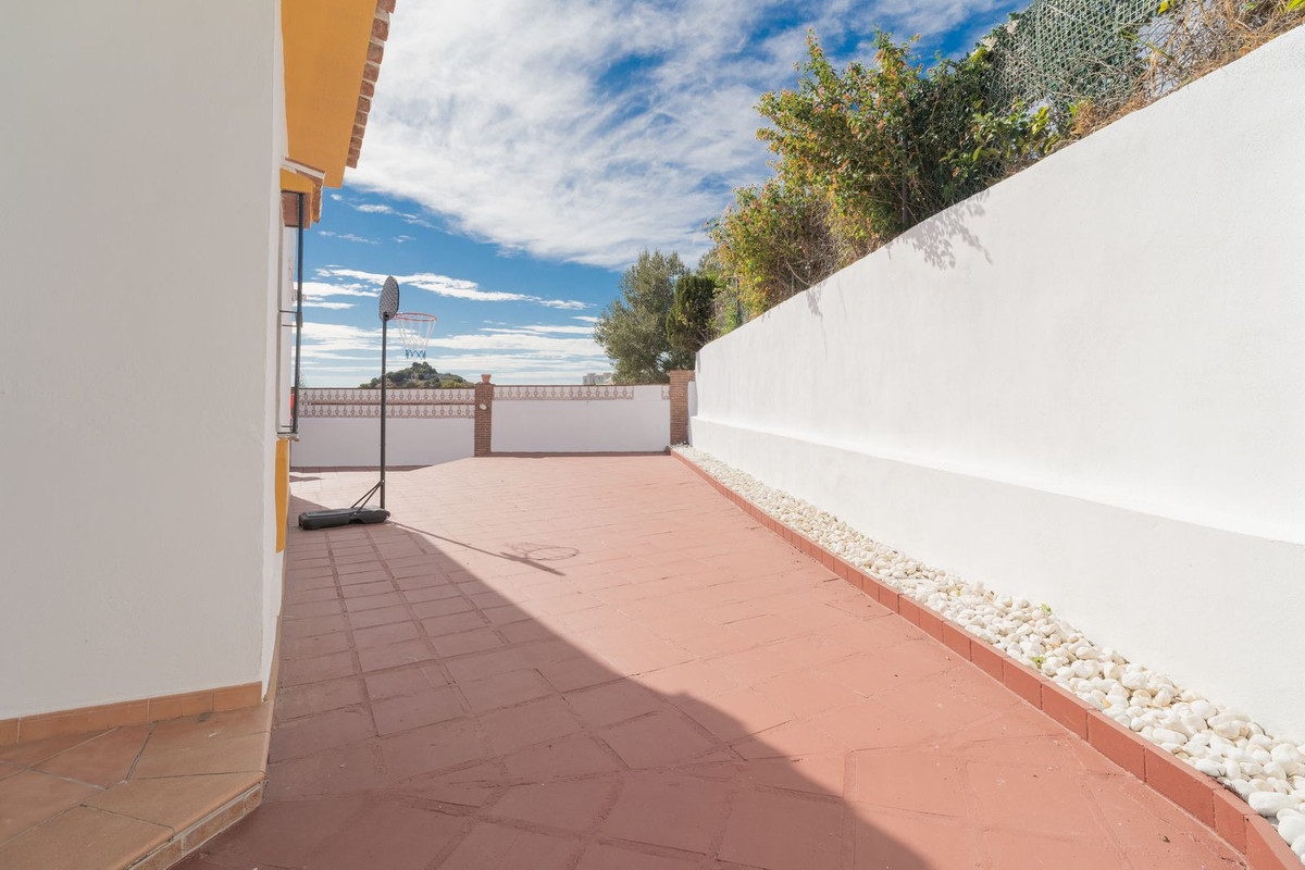 Appartement te koop in Benalmadena Costa | 5 slaapkamers H5526418