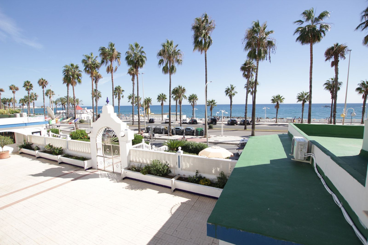 Appartement te koop in Benalmadena Costa | 2 slaapkamers H5530189