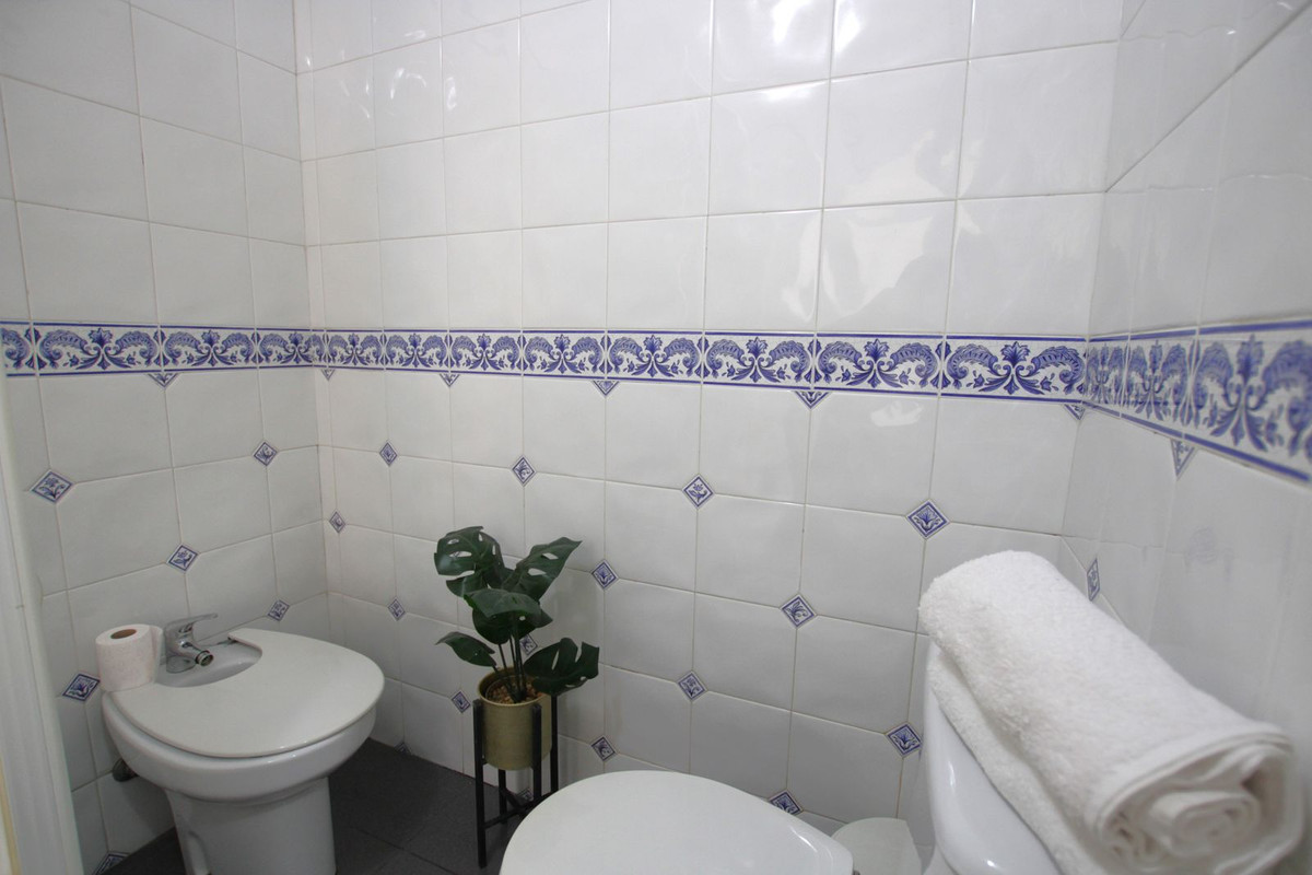Appartement te koop in Benalmadena Costa | 2 slaapkamers H5530189