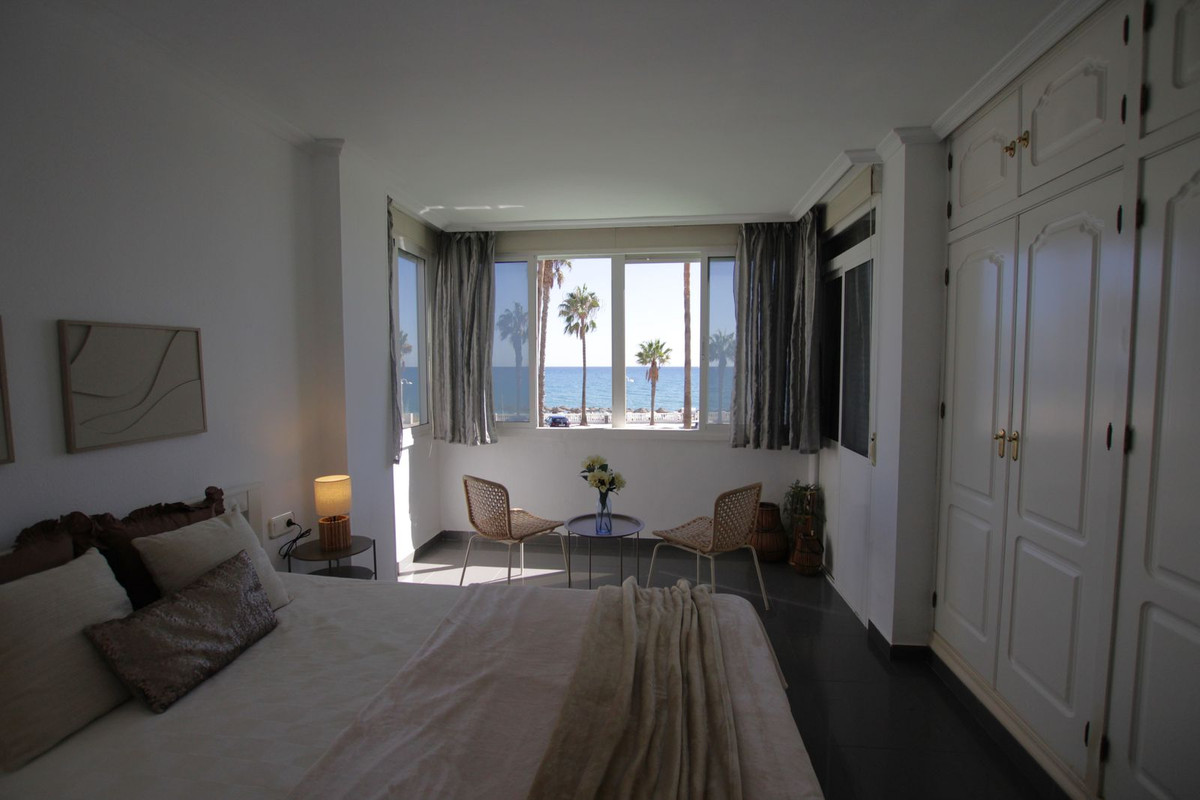 Appartement te koop in Benalmadena Costa | 2 slaapkamers H5530189