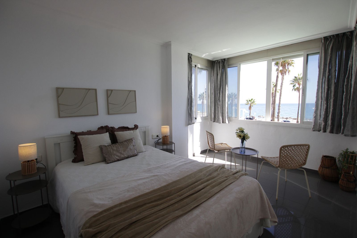 Appartement te koop in Benalmadena Costa | 2 slaapkamers H5530189