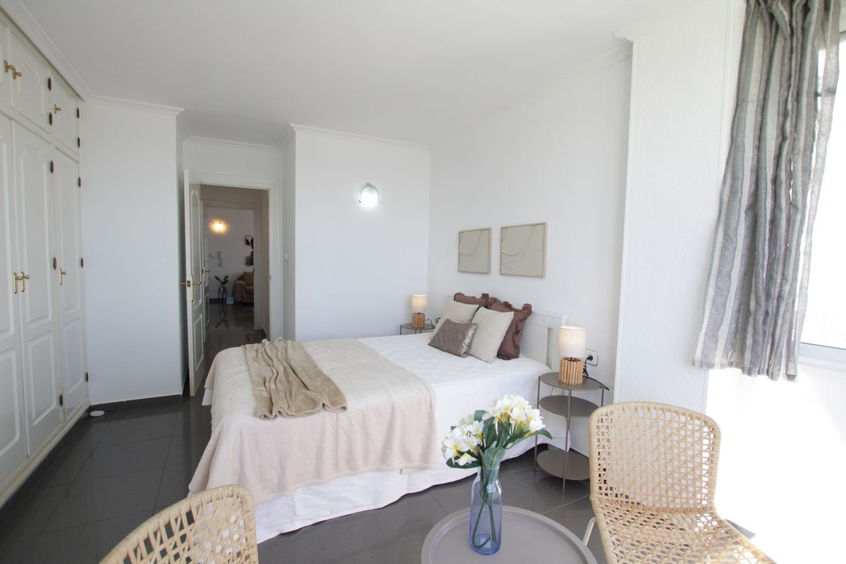 Appartement te koop in Benalmadena Costa | 2 slaapkamers H5530189