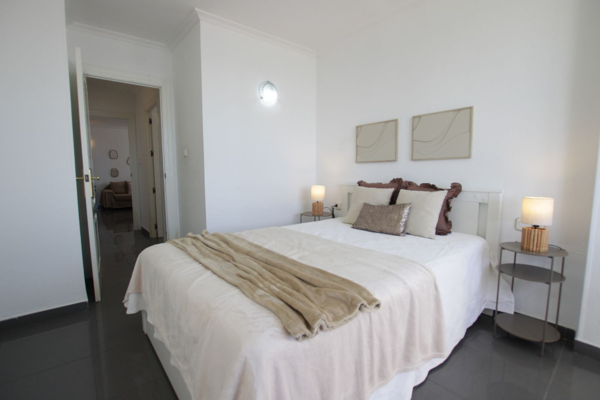 Appartement te koop in Benalmadena Costa | 2 slaapkamers H5530189