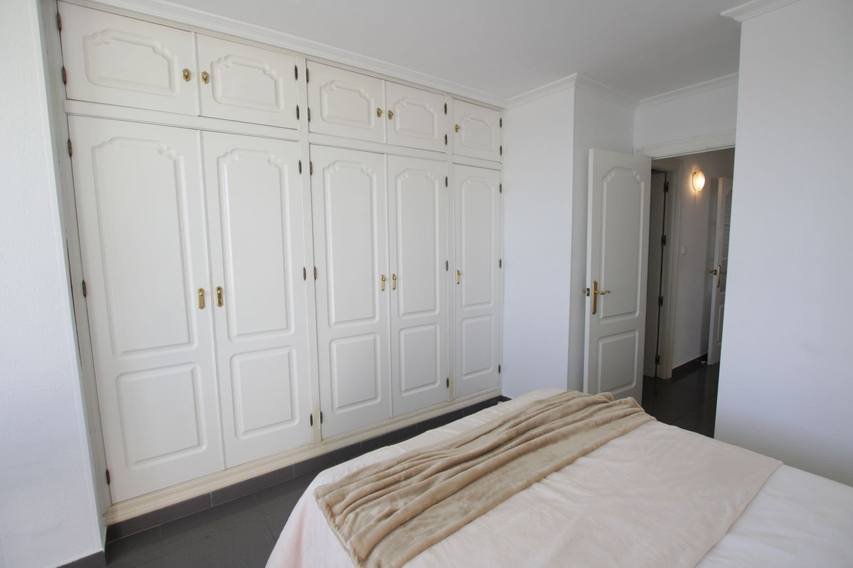Appartement te koop in Benalmadena Costa | 2 slaapkamers H5530189
