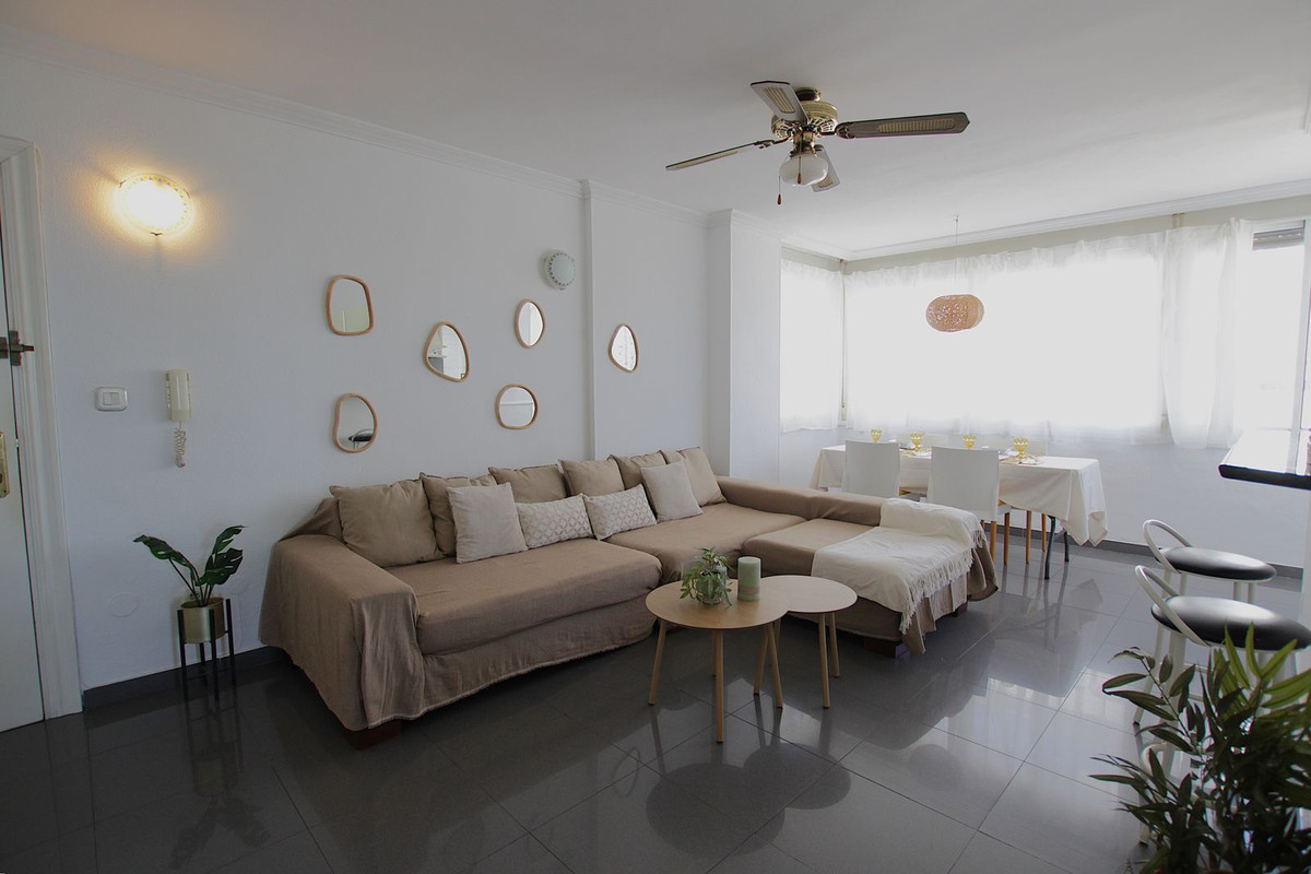 Appartement te koop in Benalmadena Costa | 2 slaapkamers H5530189