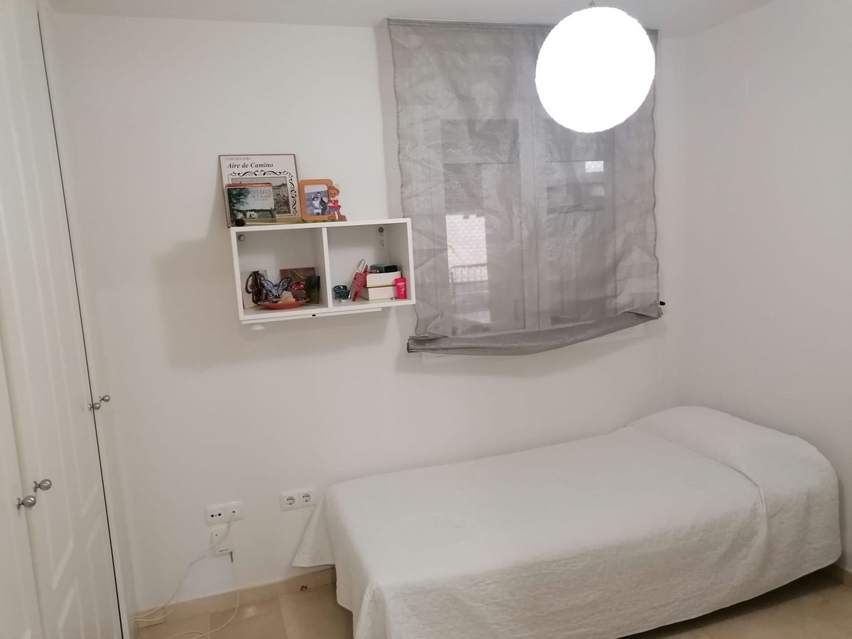 Tussenverdieping Appartement in Benalmadena Pueblo-11