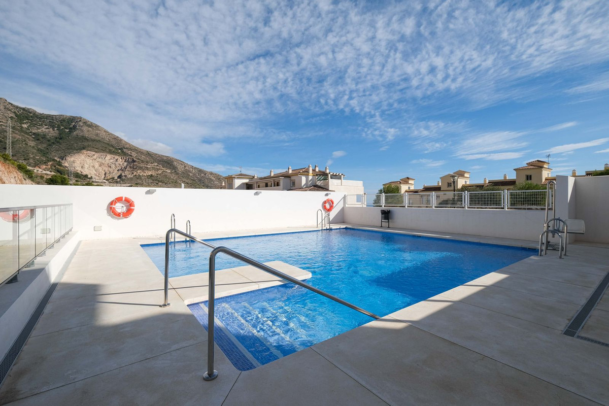 Tussenverdieping Appartement in Benalmadena Pueblo-12