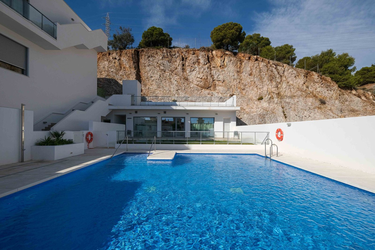 Tussenverdieping Appartement in Benalmadena Pueblo-3
