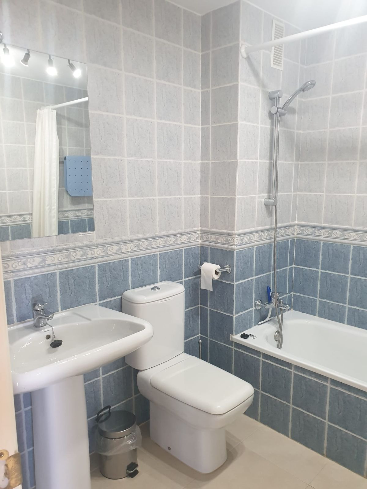 Begane grond appartement in Benalmadena Pueblo-29