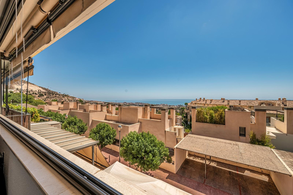 Appartement te koop in Benalmadena Pueblo | 3 slaapkamers H5055265
