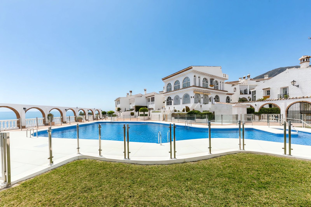 Appartement te koop in Benalmadena Pueblo | 2 slaapkamers H5283067