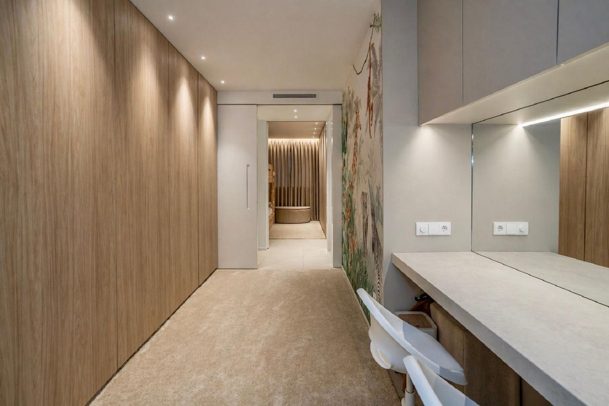 Property main view 16