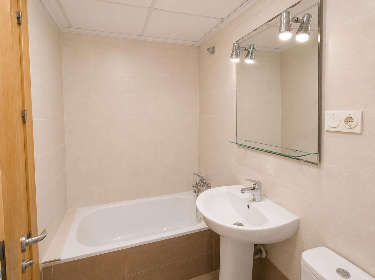 Appartement te koop in Benalmadena Pueblo | 2 slaapkamers H5377903
