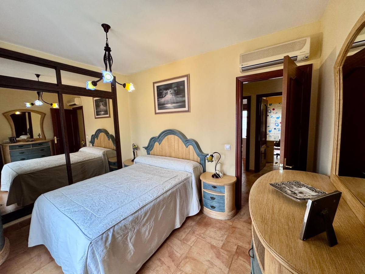 Appartement te koop in Benalmadena Pueblo | 4 slaapkamers H5394469
