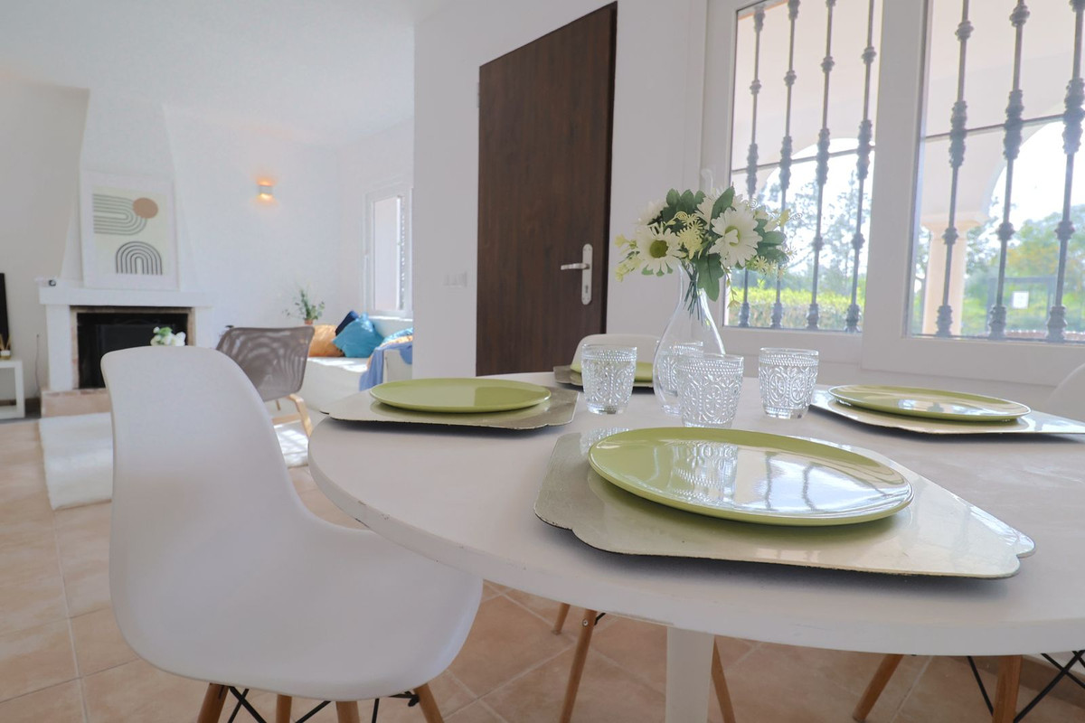 Appartement te koop in Benavista | 2 slaapkamers H5137750