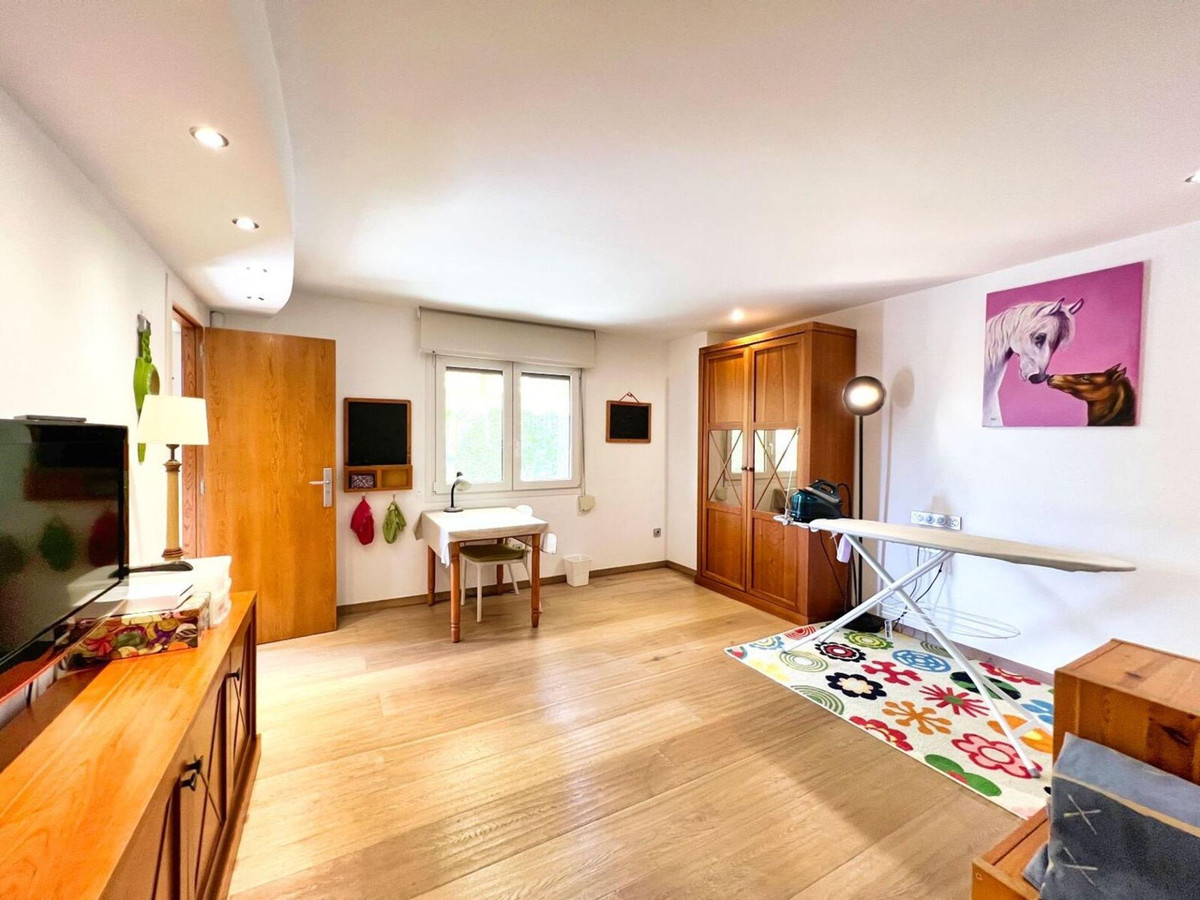 Property main view 25