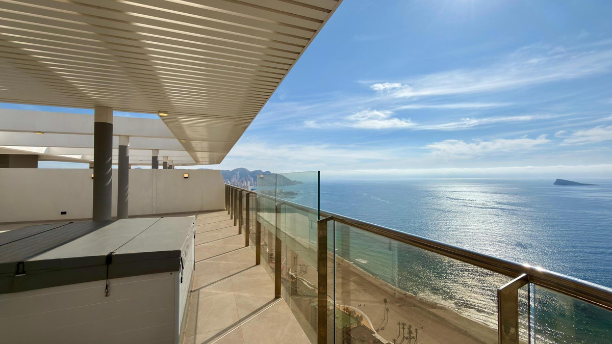 Penthouse te koop in Benidorm | 3 slaapkamers H5337574