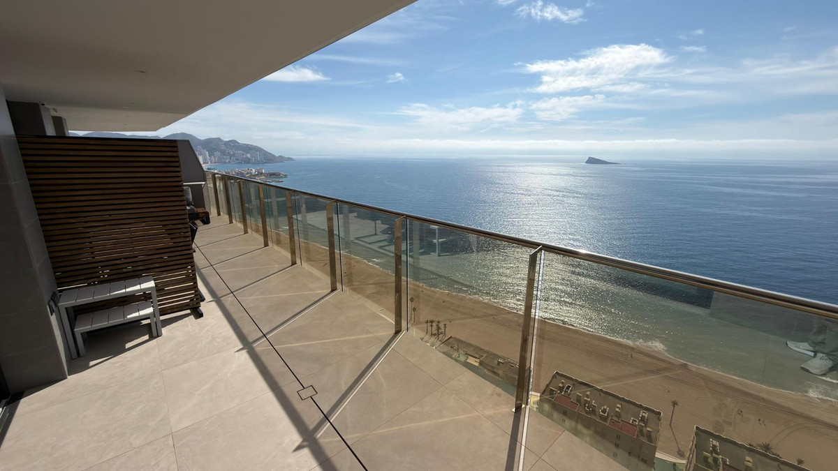 Penthouse te koop in Benidorm | 3 slaapkamers H5337574