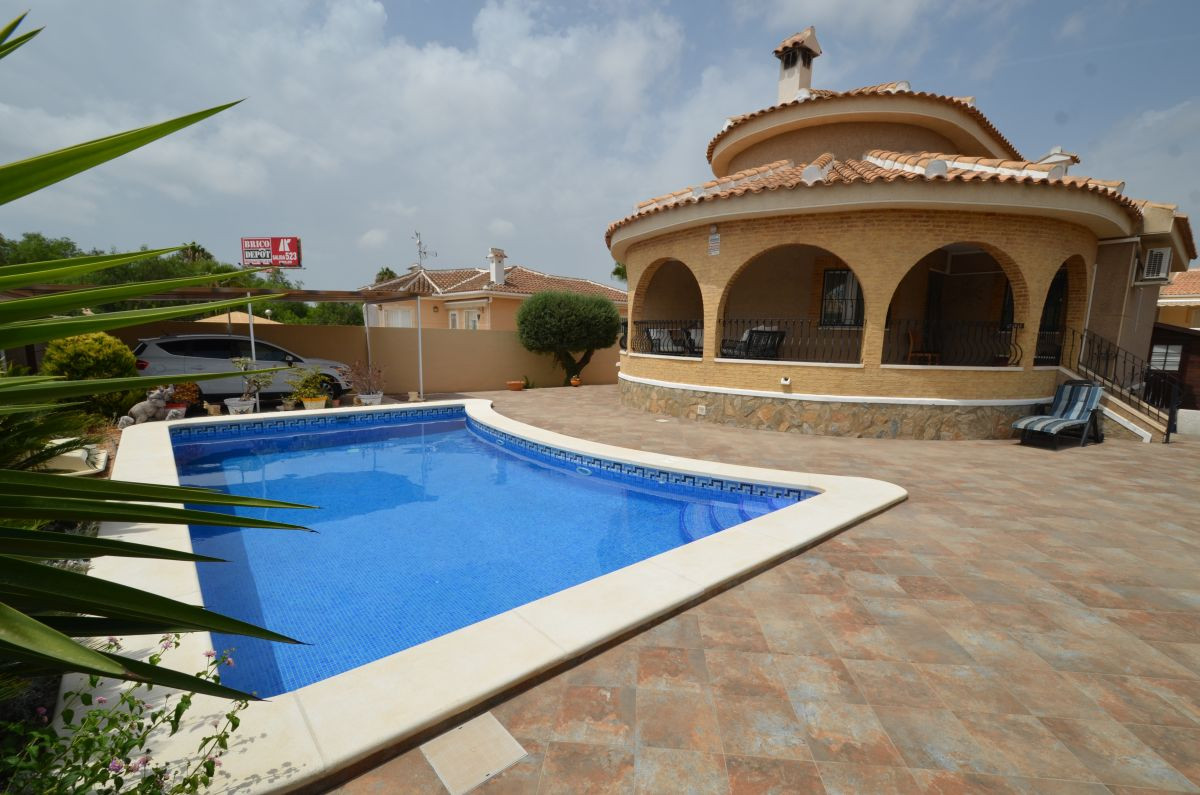 Huis te koop in Benijofar | 3 slaapkamers H5294959