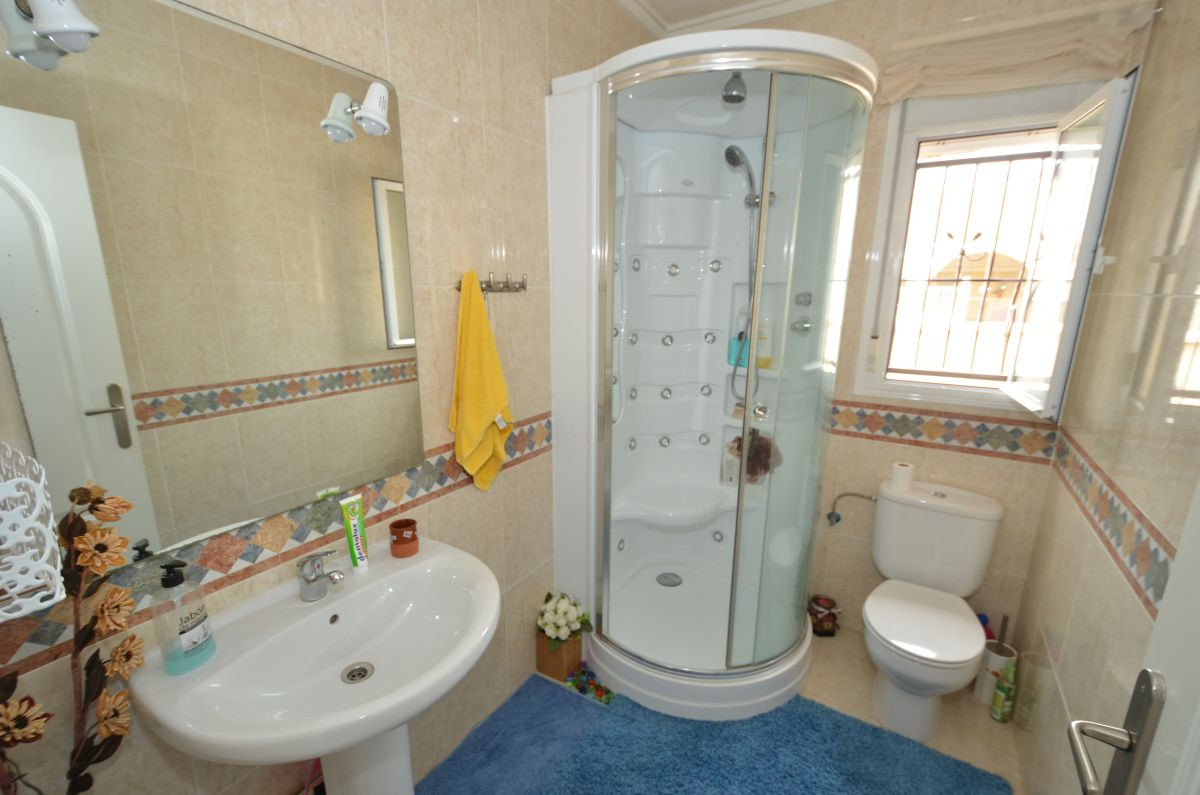 Huis te koop in Benijofar | 3 slaapkamers H5294959