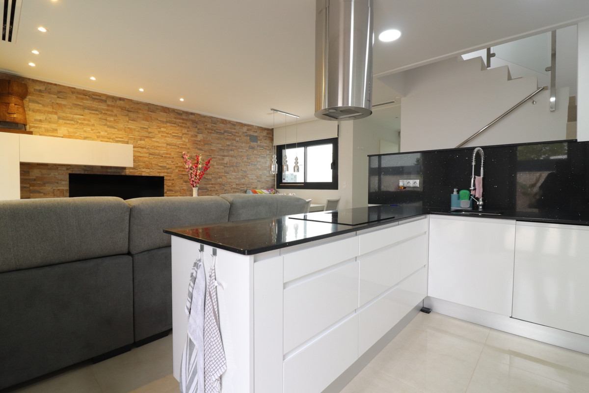 Huis te koop in Benijofar | 3 slaapkamers H5325556