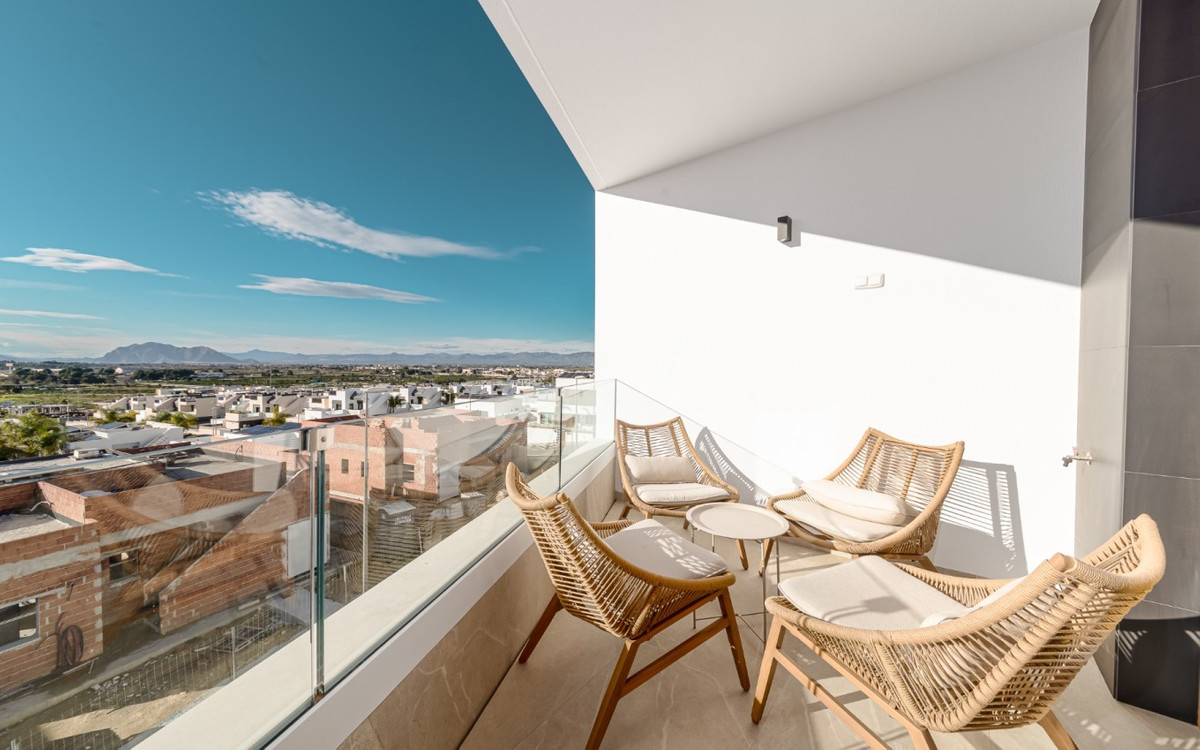Penthouse te koop in Benijofar | 2 slaapkamers H5380804