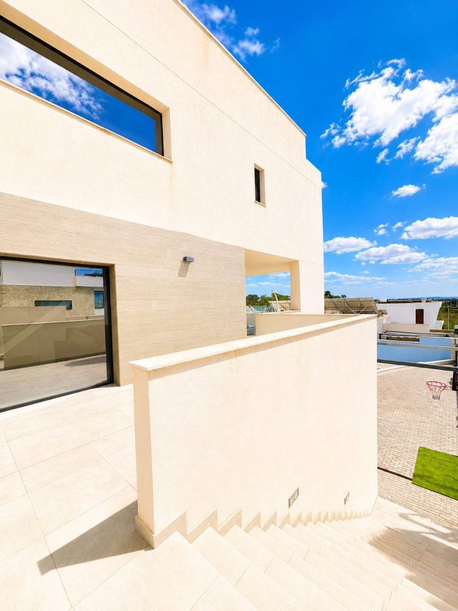 Huis te koop in Benijofar | 4 slaapkamers H5397652