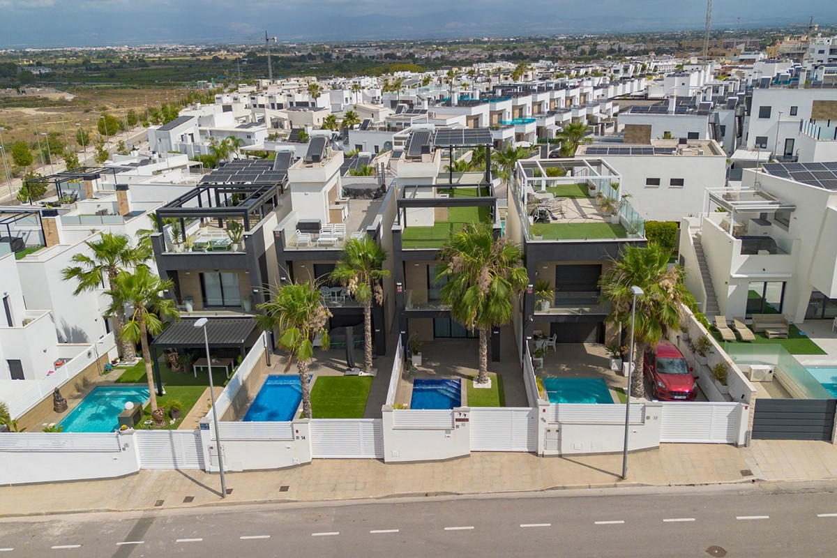 Property main view 36
