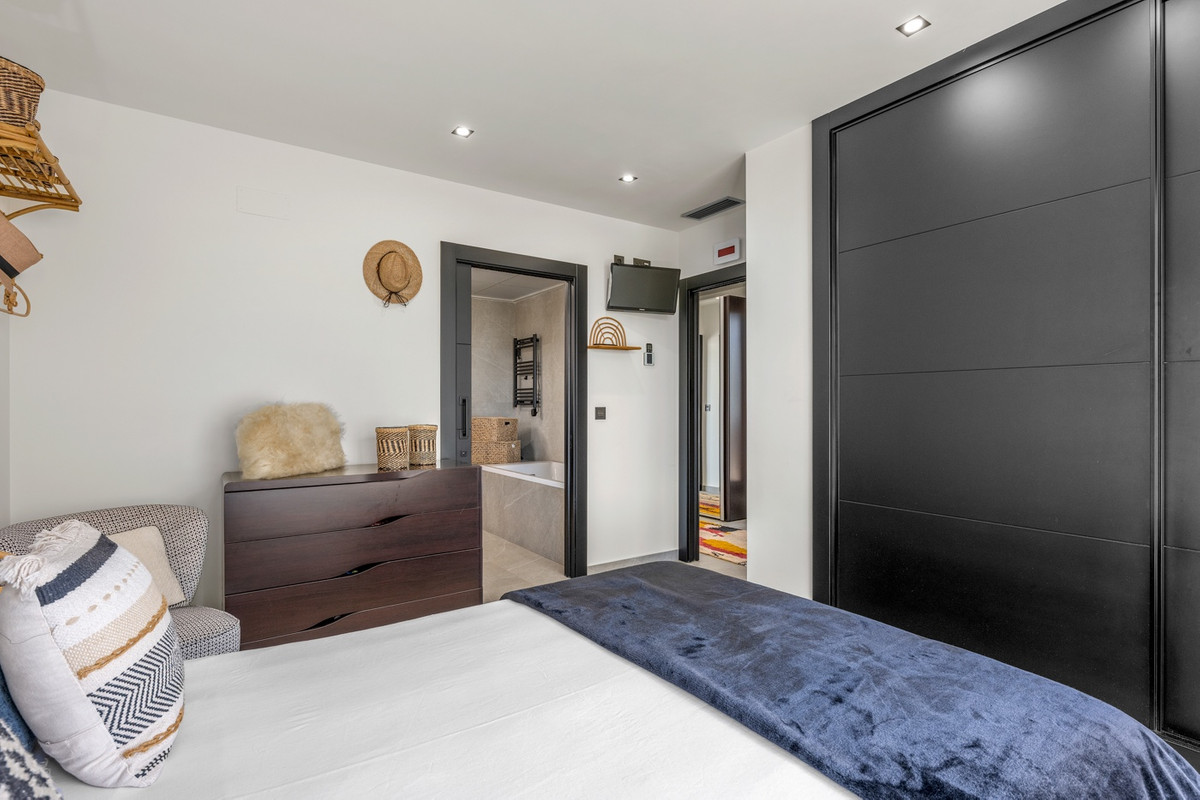 Property main view 40